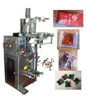 火锅底料包装机与行业发展一直都是紧密相连的